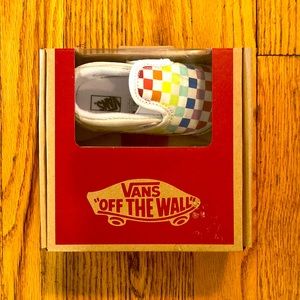Baby / Infant Vans Shoes - Size 4 - Never Been Worn